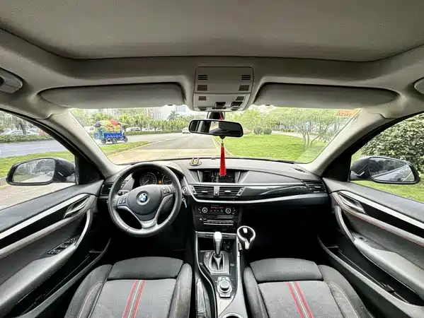BMW X1 2013