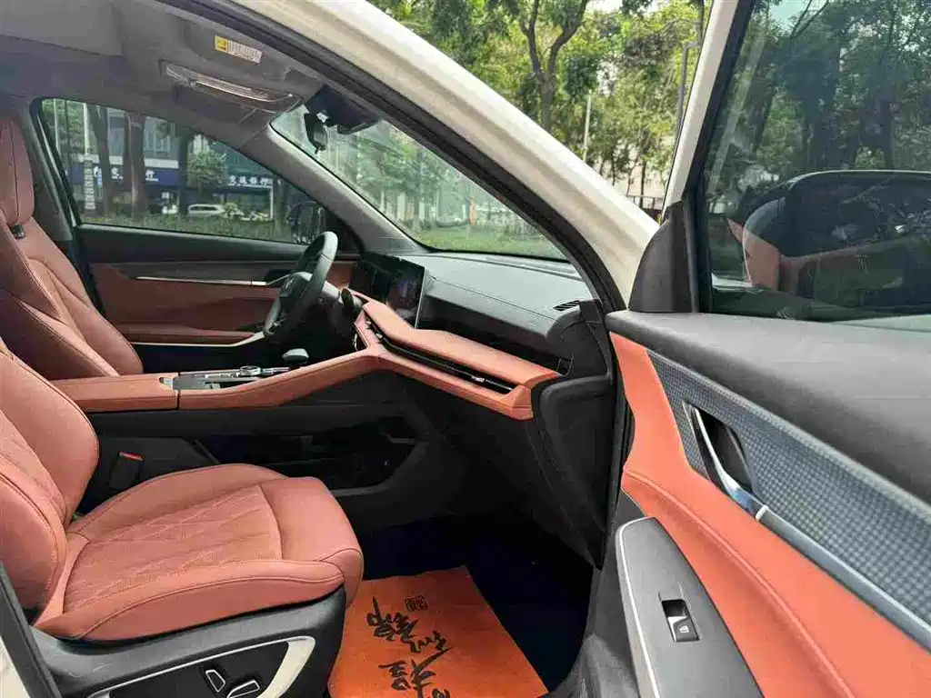 Changan CS75 PLUS 2025 — фото 8