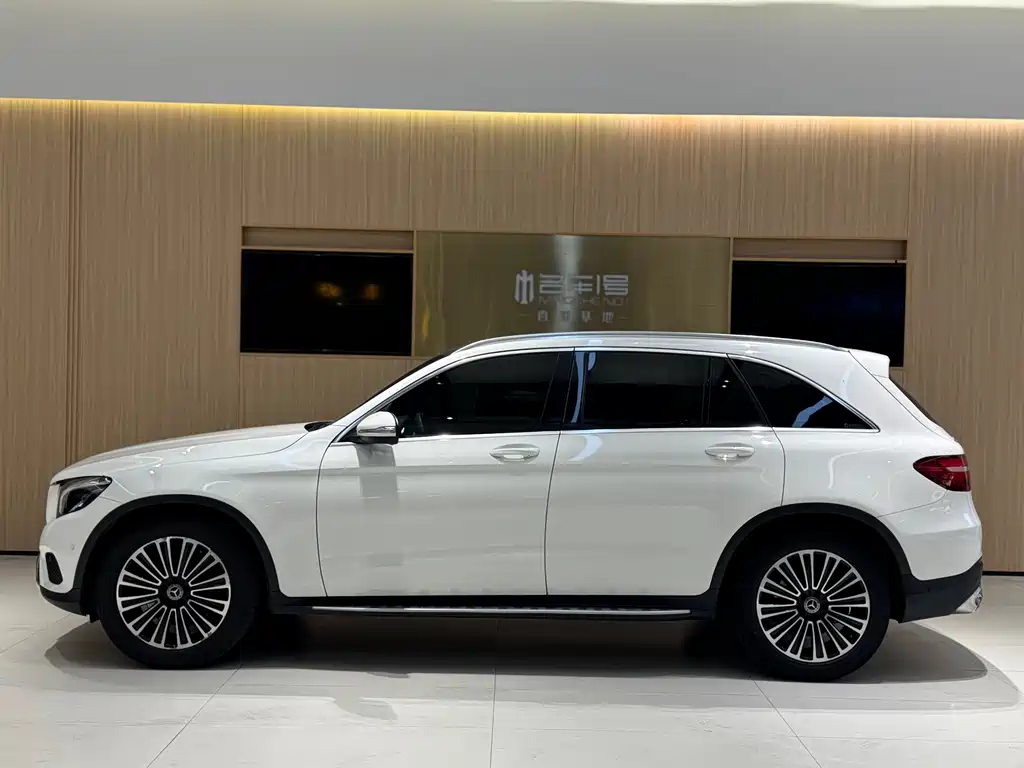 Mercedes-Benz GLC 2019 — фото 3