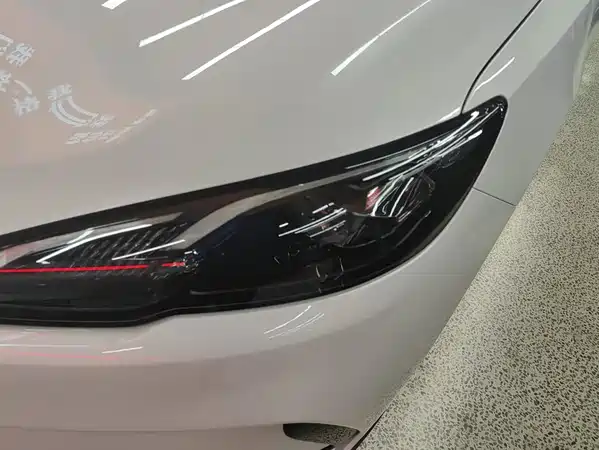 BYD Seal 05 DM-i 2025
