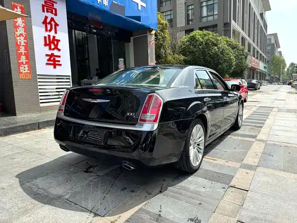 Chrysler 300C 2014