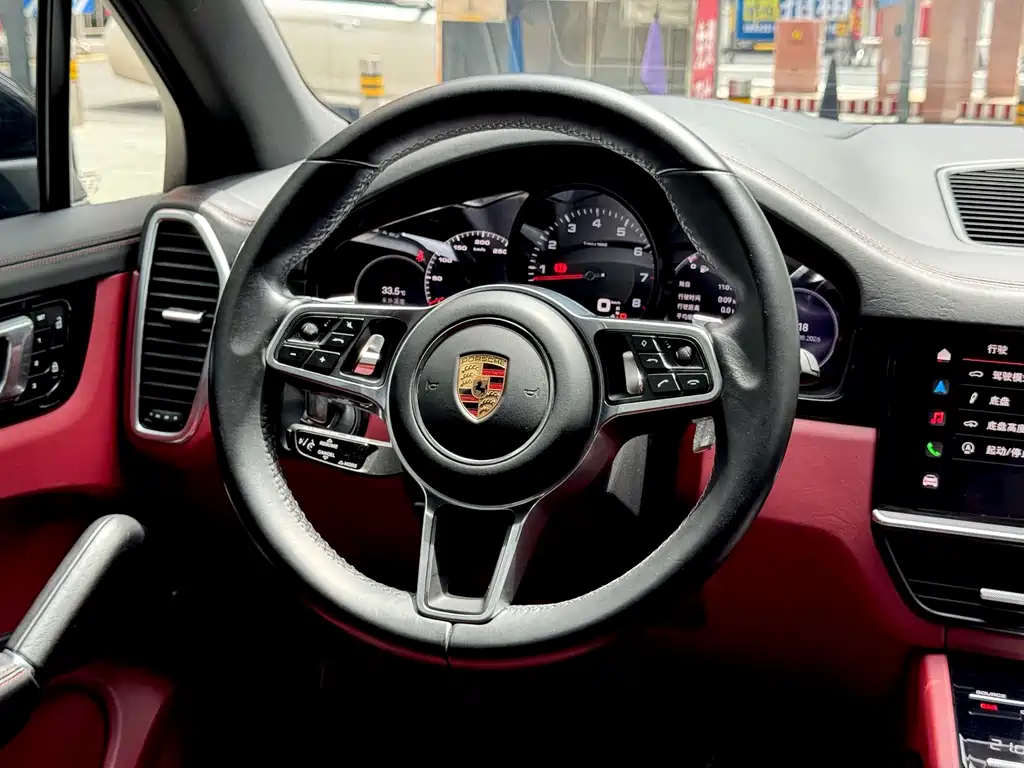 Porsche Cayenne 2023 — фото 12