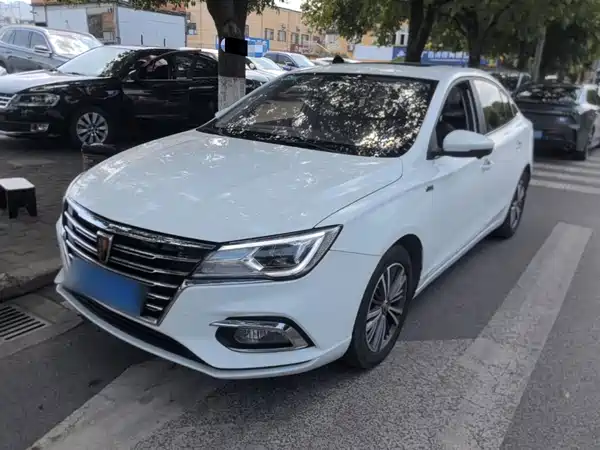 Roewe i5 2019