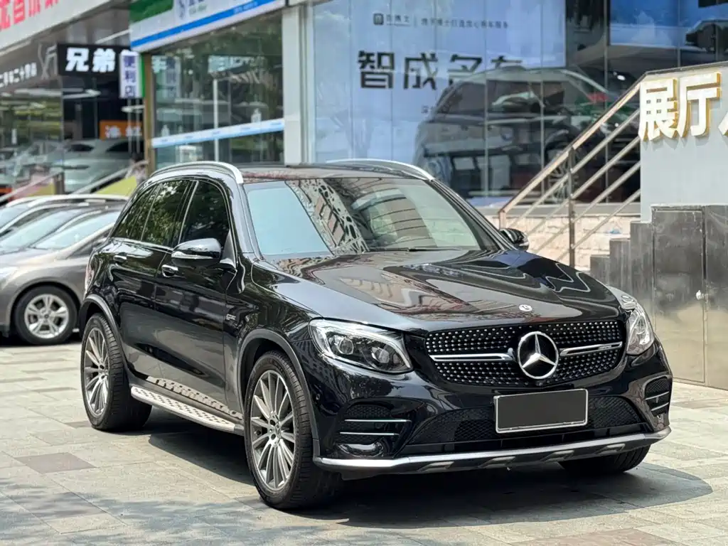 Mercedes-Benz GLC AMG 2018 — фото 3