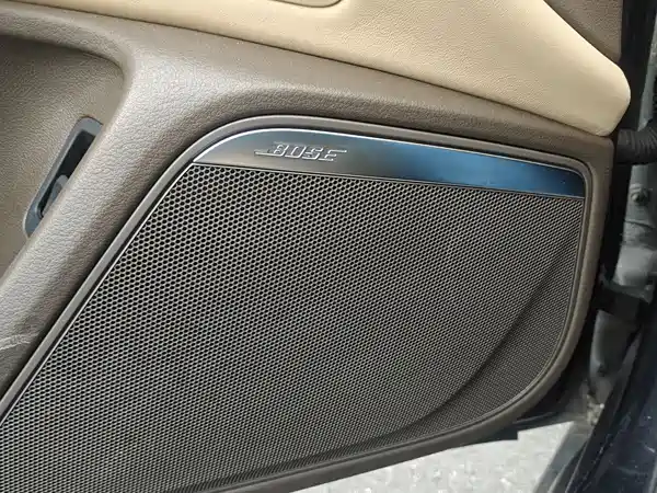 Audi A6L 2012