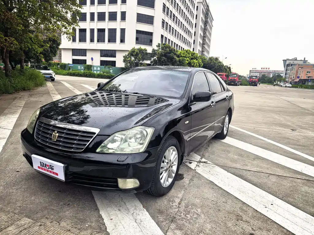 Toyota Crown 2007 — фото 1
