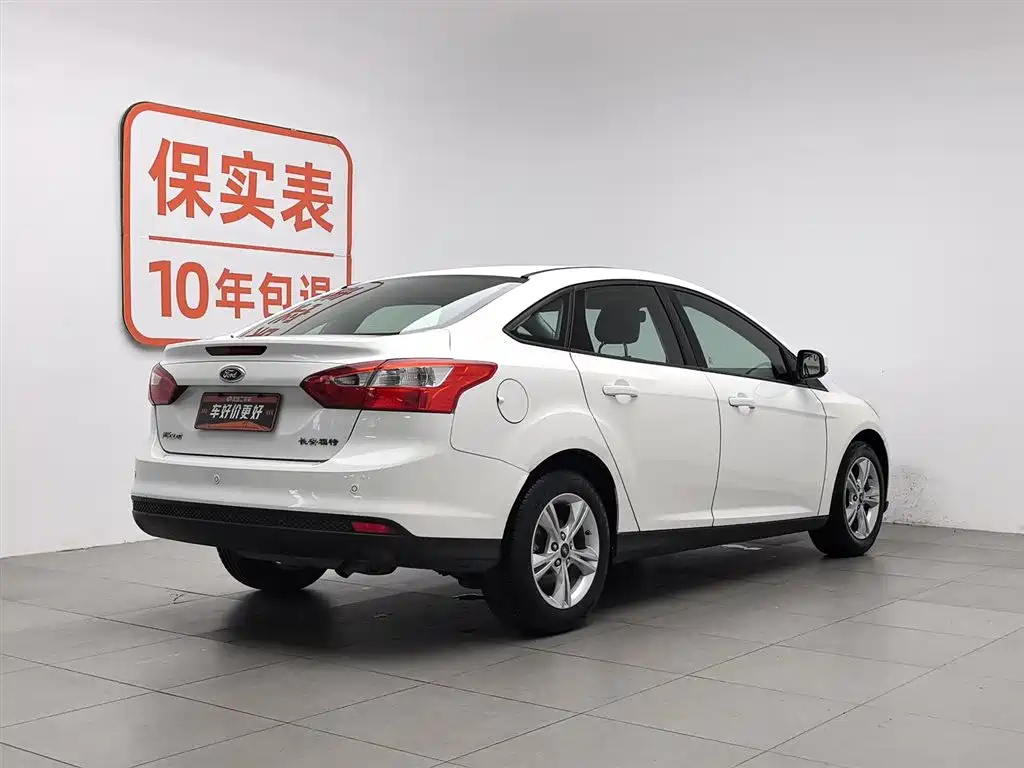 Ford Focus 2015 — фото 2