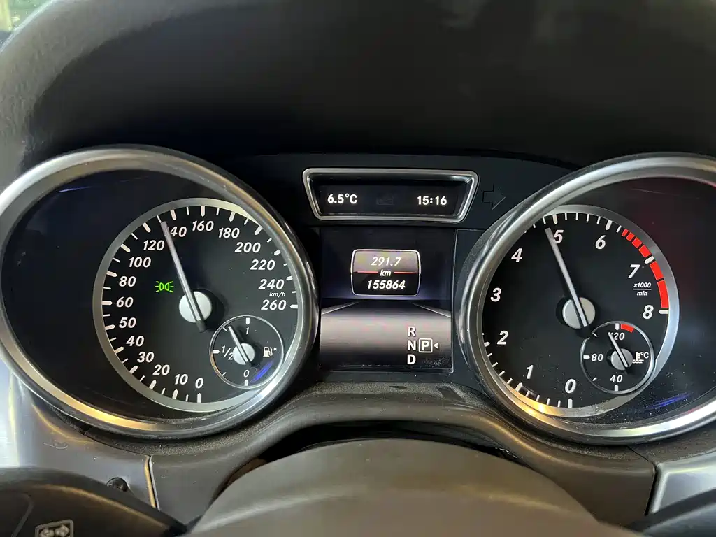 Mercedes-Benz M-Class 2014 — фото 16