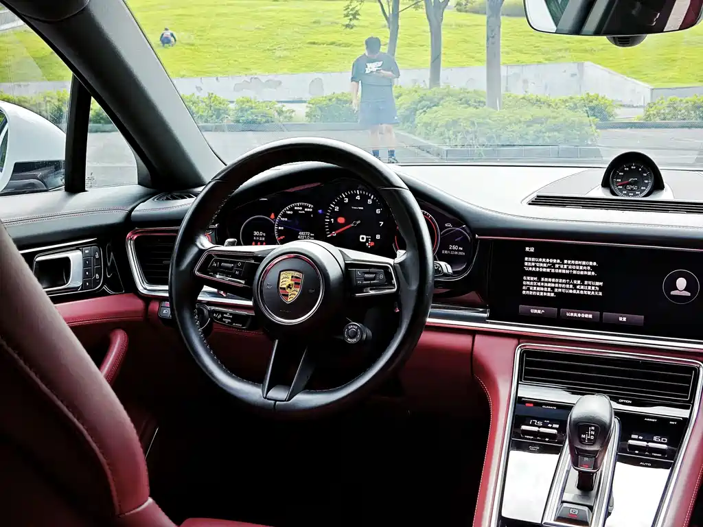 Porsche Panamera 2022 — фото 11