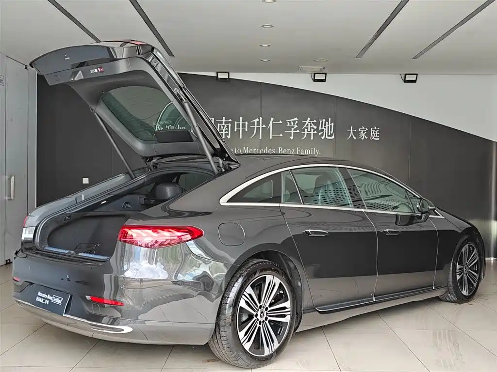 Mercedes-Benz EQS 2025 — фото 17