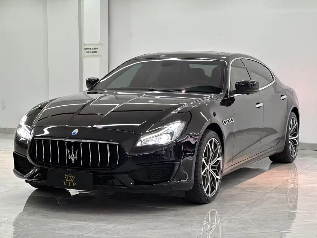 Maserati Quattroporte 2014