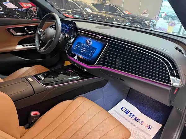 Mercedes-Benz E-Class 2024