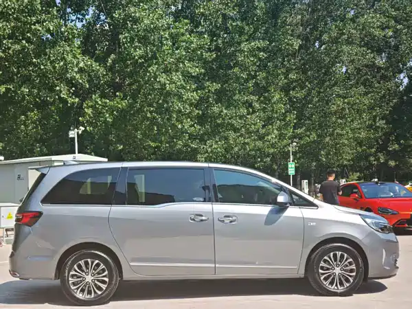 Buick GL8 2020