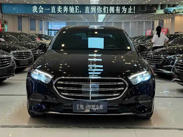 Mercedes-Benz E-Class 2024
