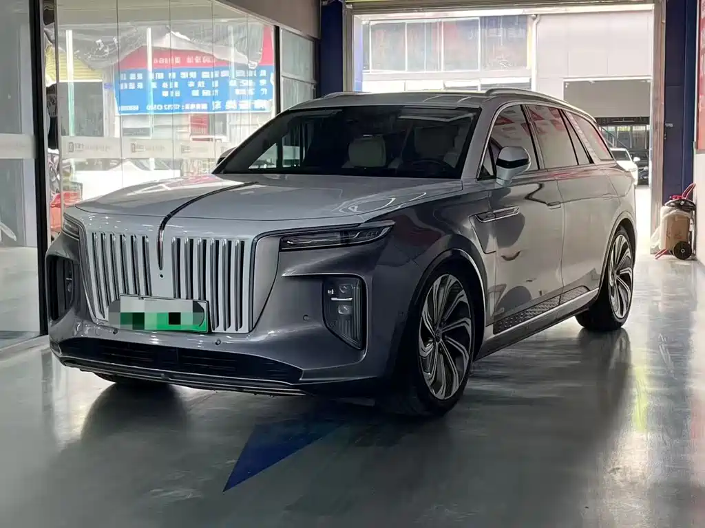 Hongqi E-HS9 2022