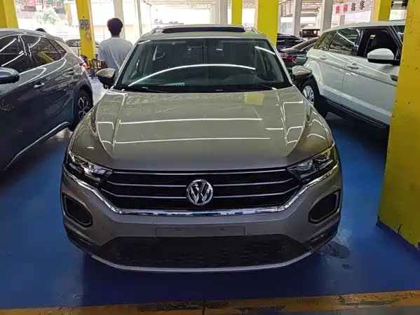 Volkswagen T-Roc 2019