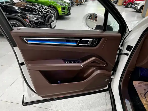 Porsche Cayenne 2019