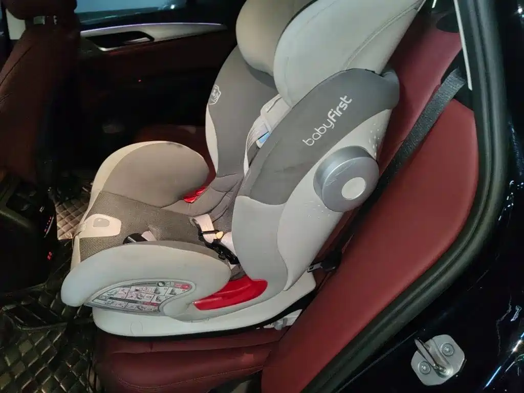BMW X4 2022 — фото 15
