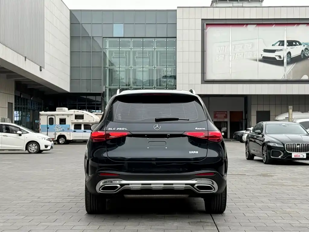 Mercedes-Benz GLC 2024