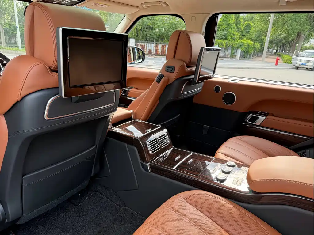 Land Rover Range Rover 2016 — фото 11