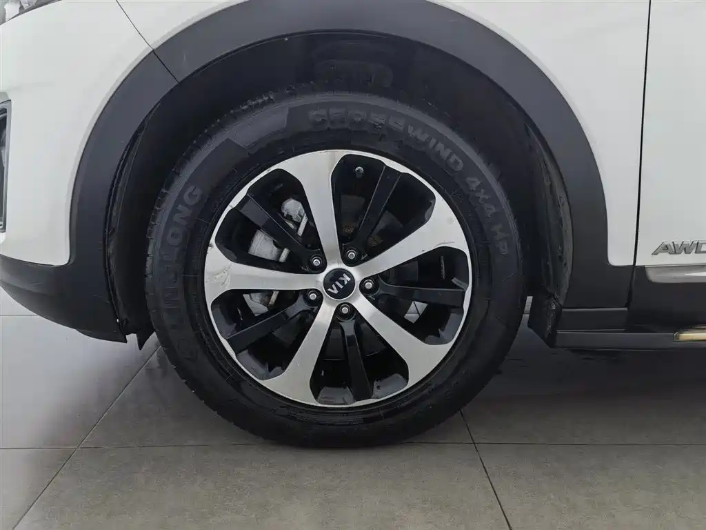 Kia Sorento 2015 — фото 17