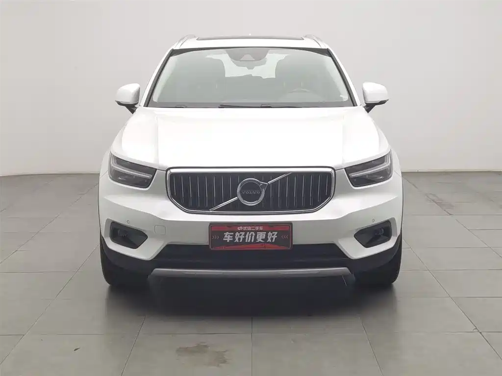 Volvo XC40 2019 — фото 3