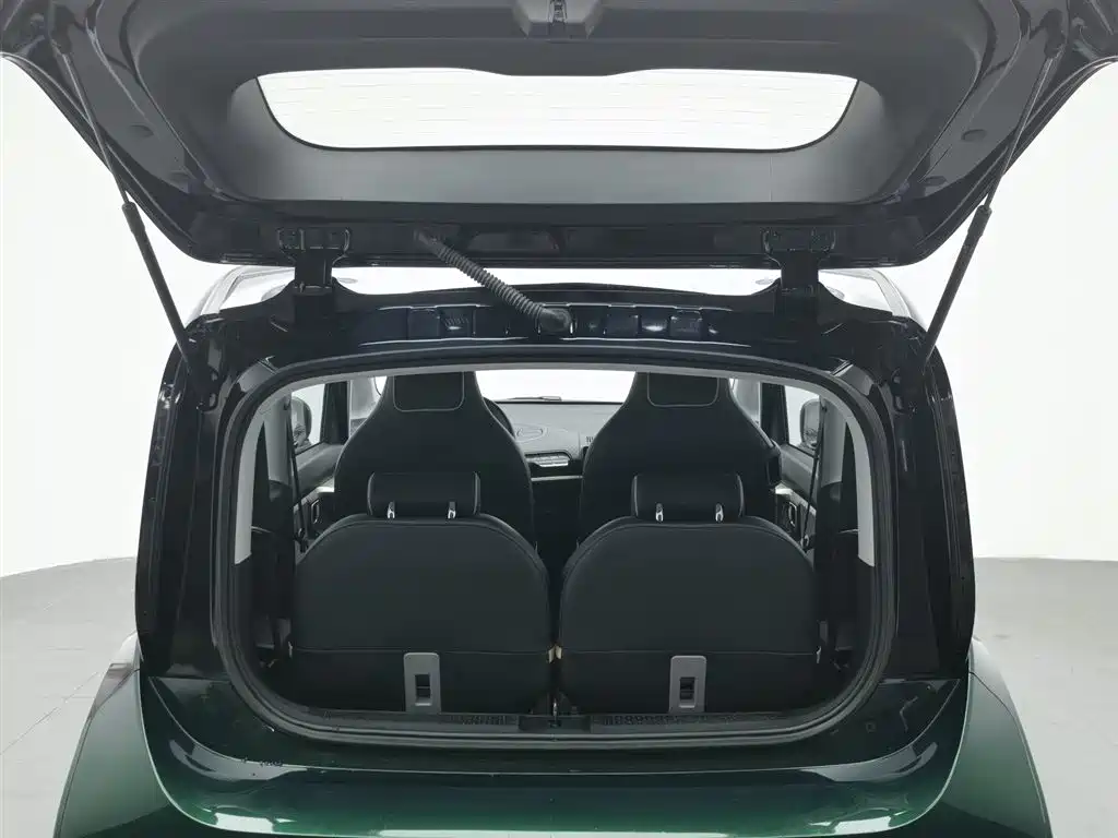 Baojun KiWi EV 2022 — фото 16