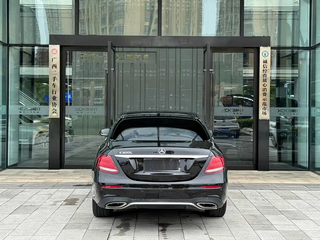 Mercedes-Benz E-Class 2017