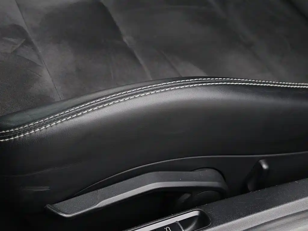 Porsche Cayman 2015