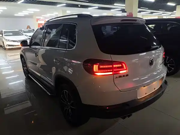 Volkswagen Tiguan 2016