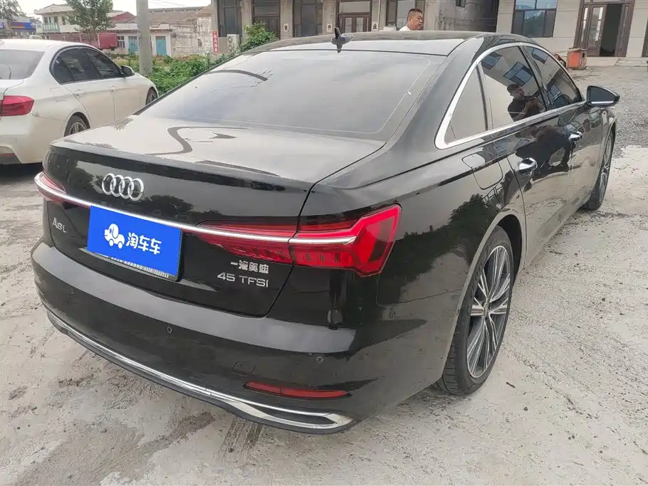 Audi A6L 2023