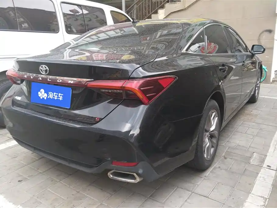 Toyota Avalon 2021