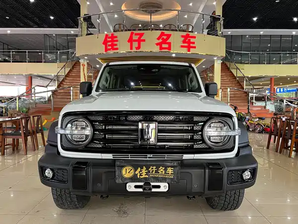 Tank 300 2022