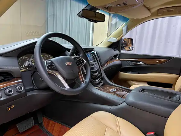 Cadillac Escalade 2017