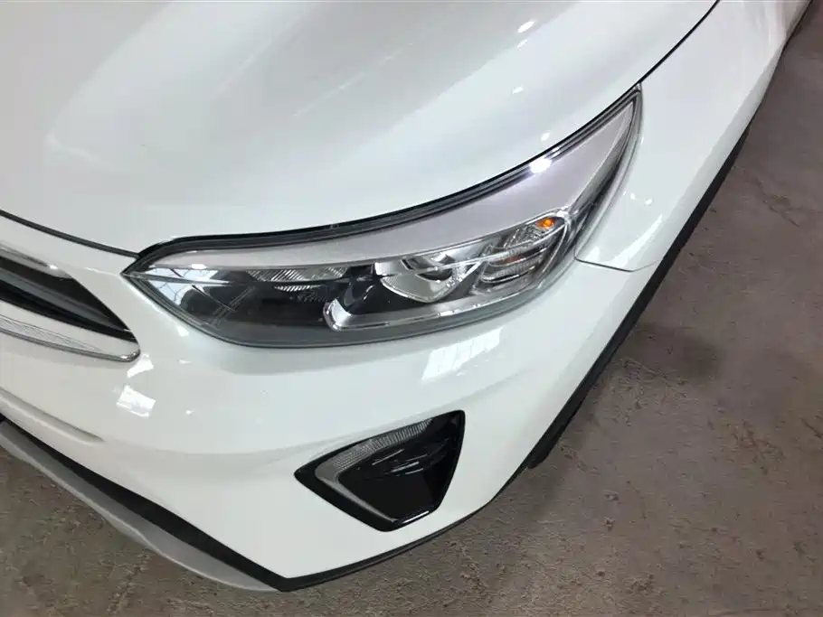 Kia KX1 2019