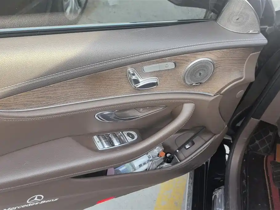 Mercedes-Benz E-Class 2018