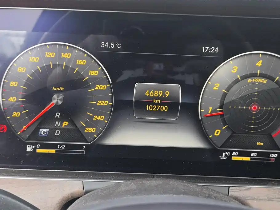 Mercedes-Benz E-Class 2018 — фото 14