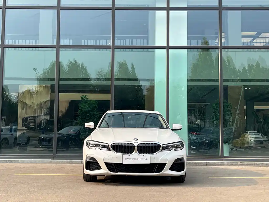 BMW 3 Series 2020