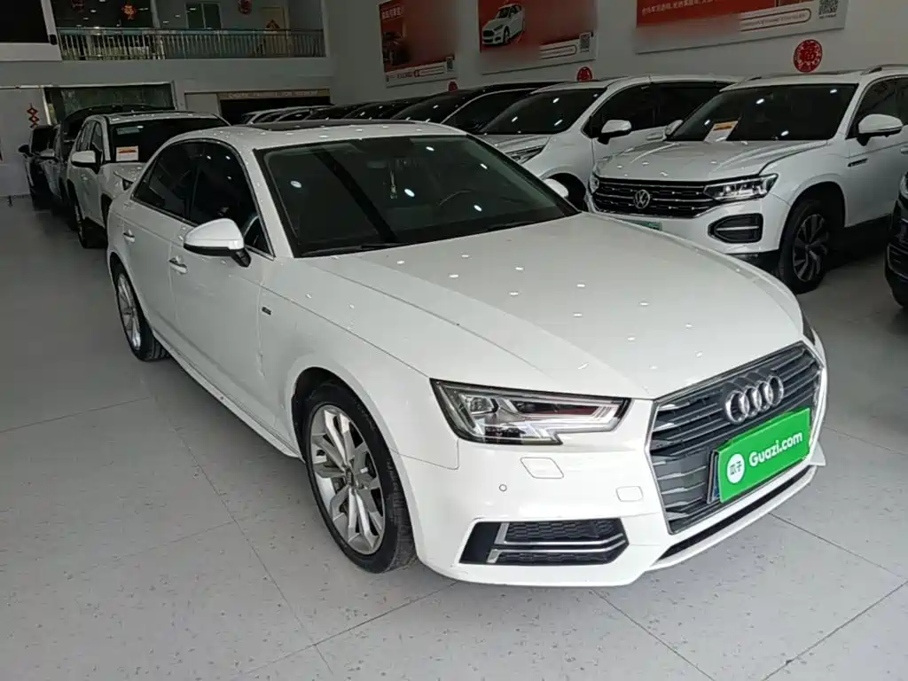 Audi A4L 2018