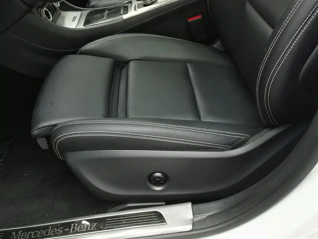 Mercedes-Benz GLA 2019 — фото 20