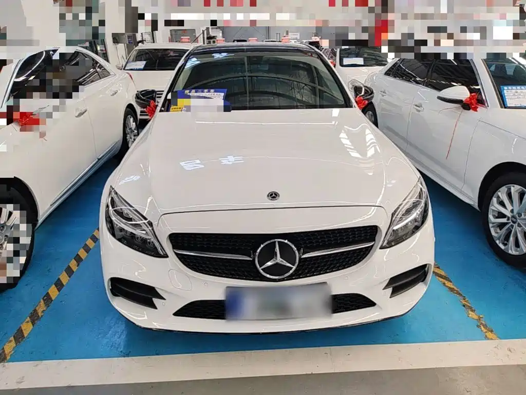 Mercedes-Benz C-Class 2021