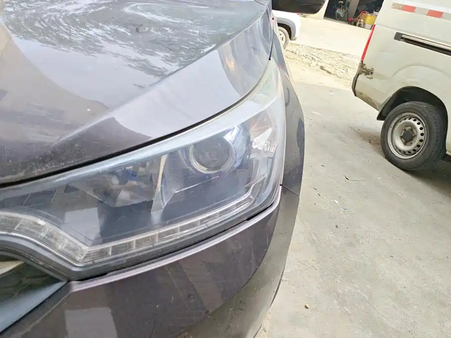 Dongfeng Fengshen AX7 2015 — фото 5