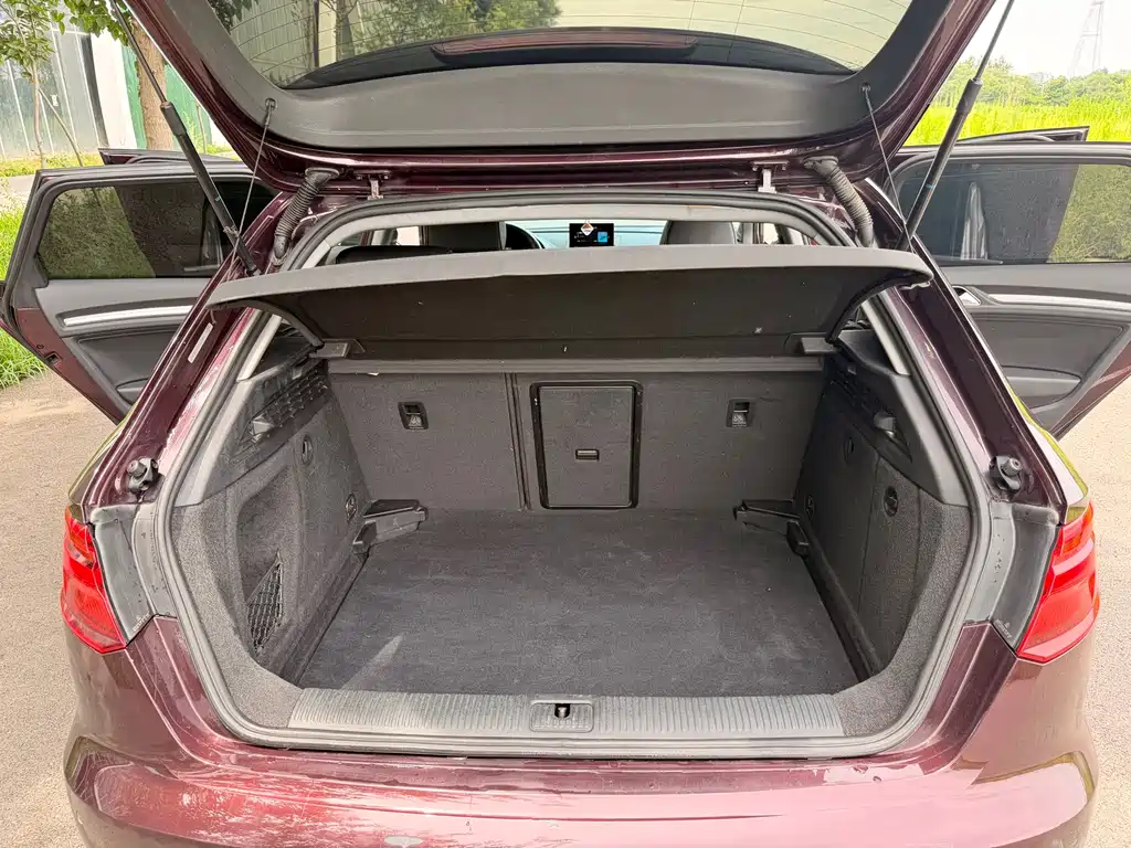 Audi A3 2019 — фото 16