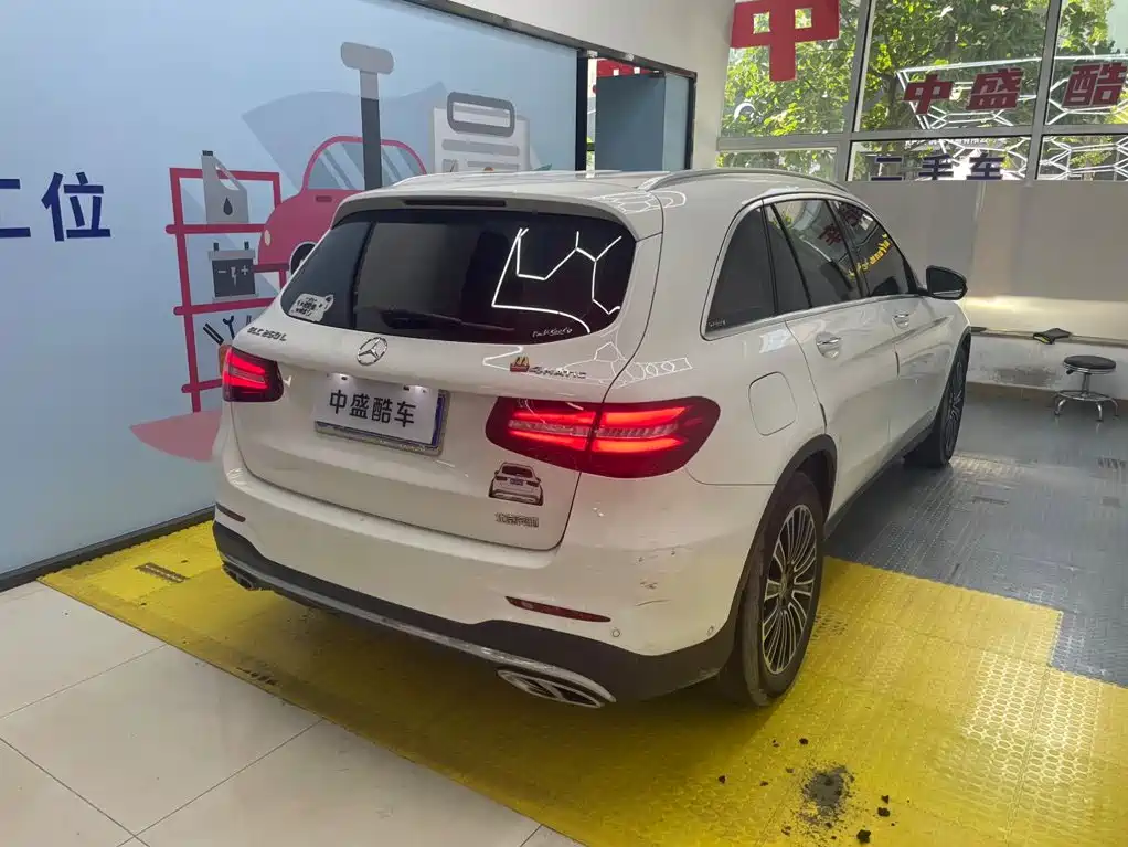 Mercedes-Benz GLC 2019