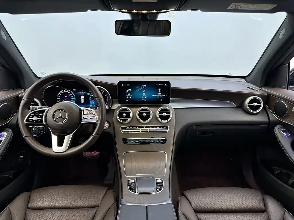 Mercedes-Benz GLC 2022 — фото 14