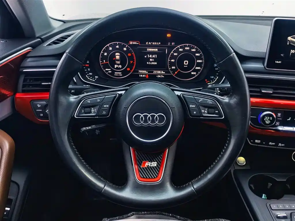 Audi A4L 2018 — фото 14