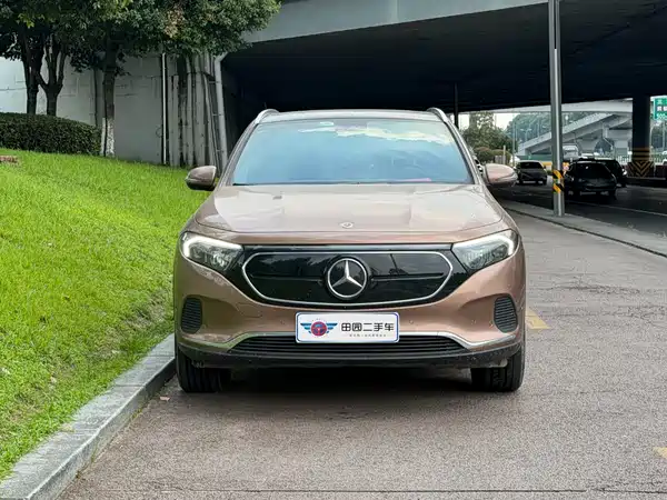 Mercedes-Benz EQA 2022