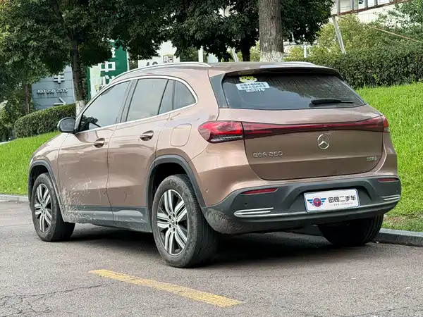 Mercedes-Benz EQA 2022