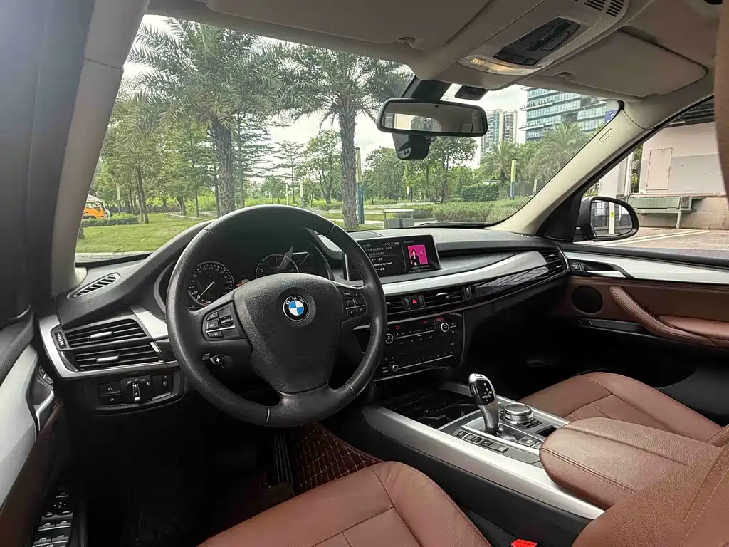BMW X5 2019 — фото 13