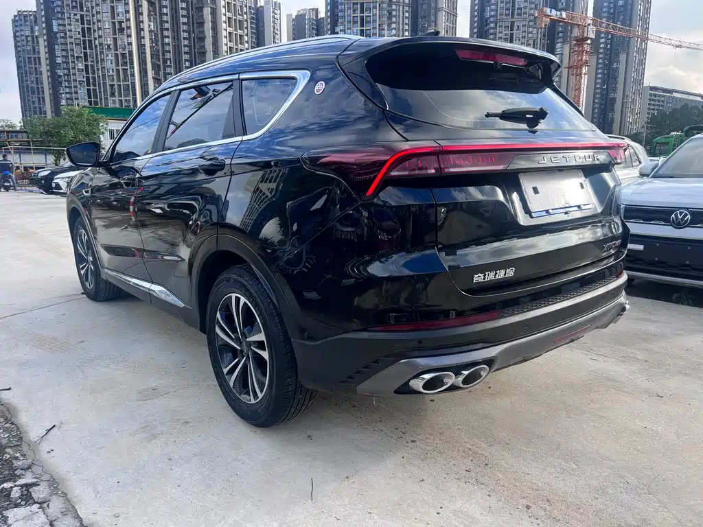 Jetour X70 PLUS 2022 — фото 20